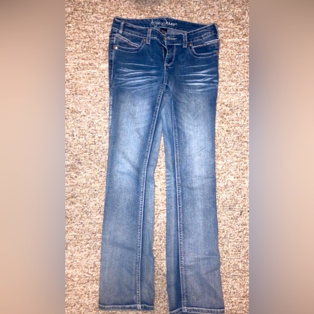 Ariya Jeans Size 7/8